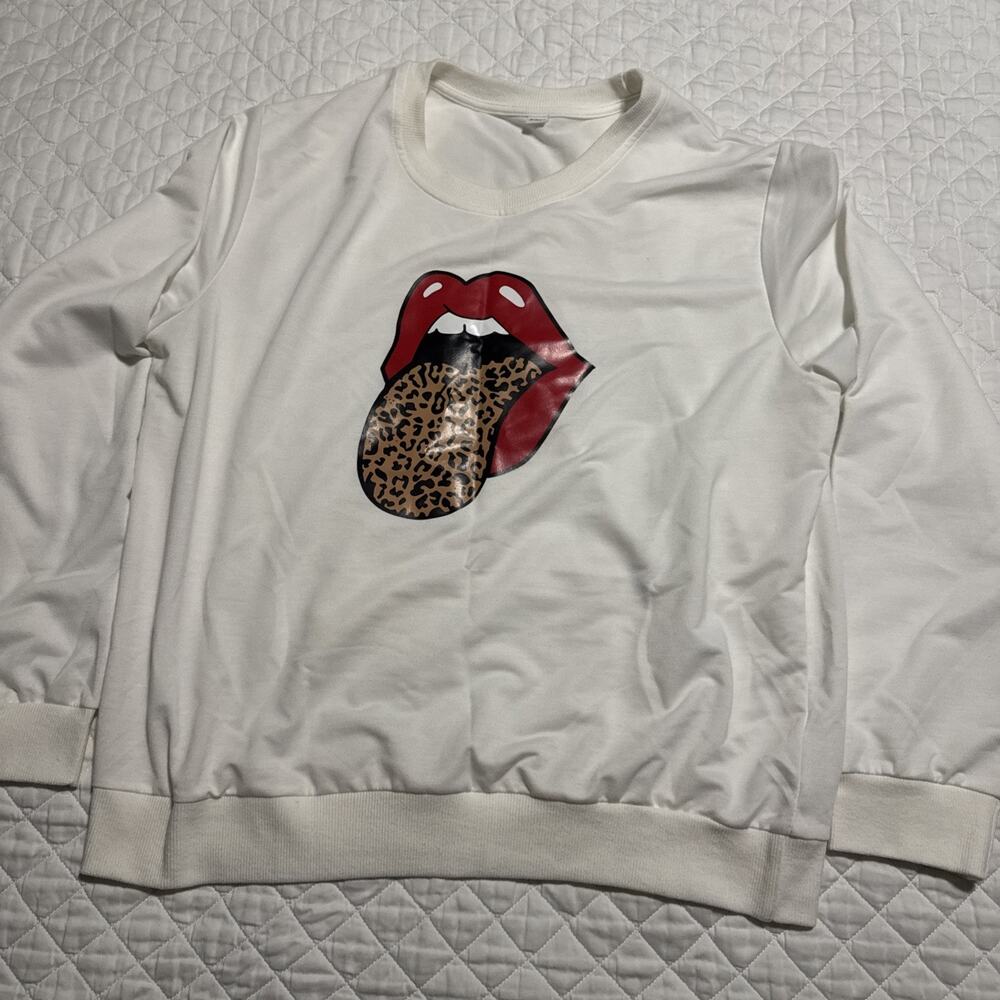 Women’s Rock n Roll Tongue Xl Long Sleve Beige Red Lips Leopard Excellent